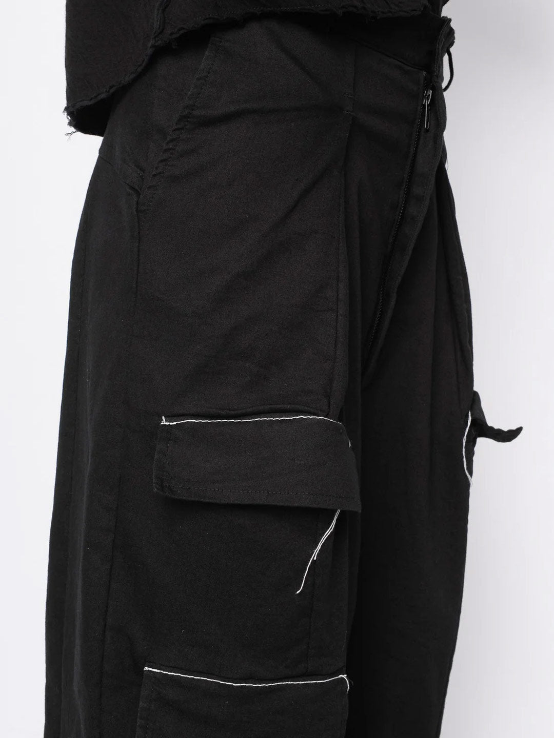 Black 242.04.03