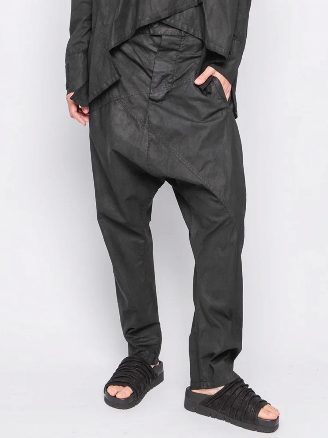 Black "251.02.02" Pant