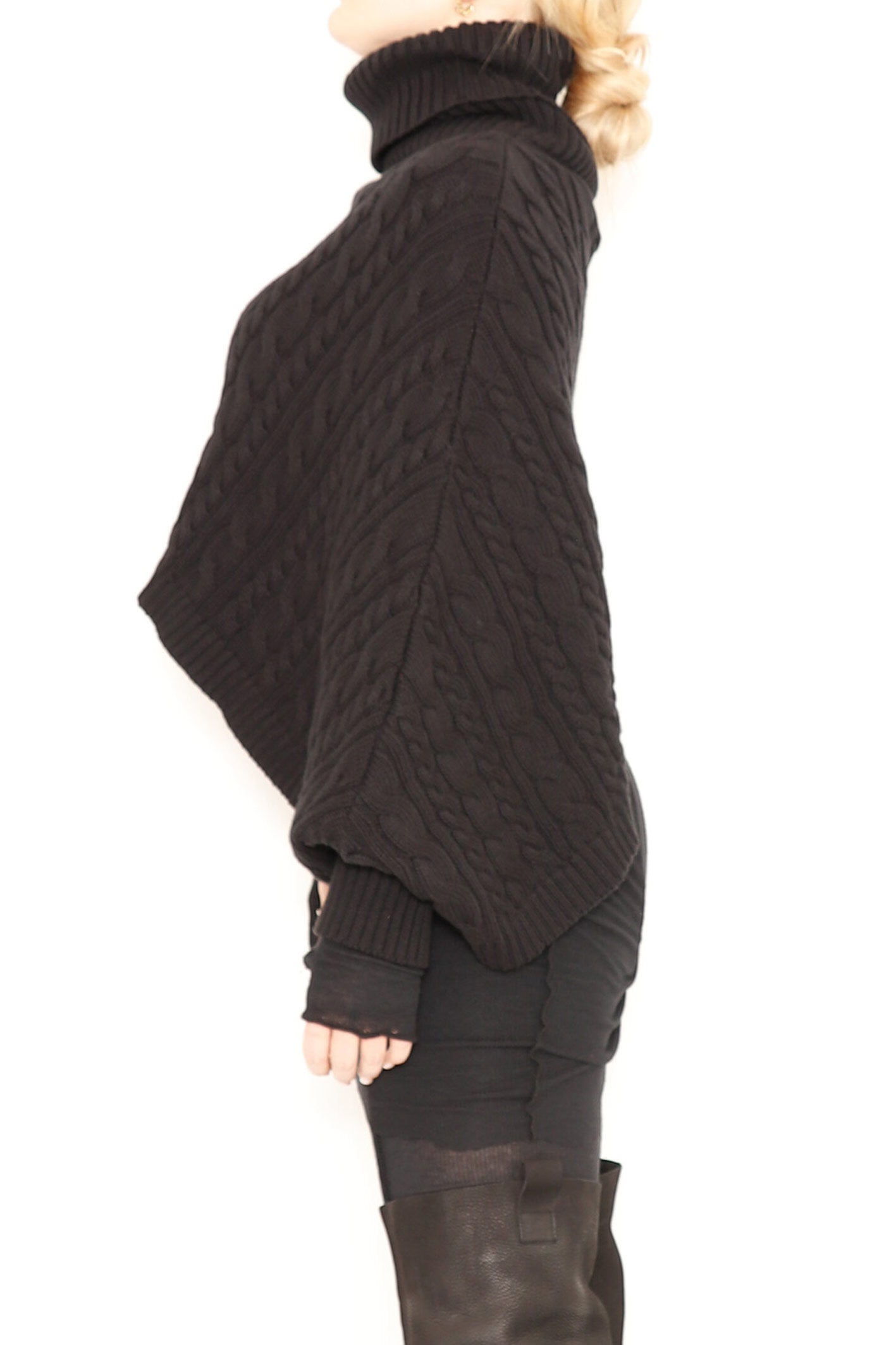 Sort Aarhus - "Agostina" Sweater