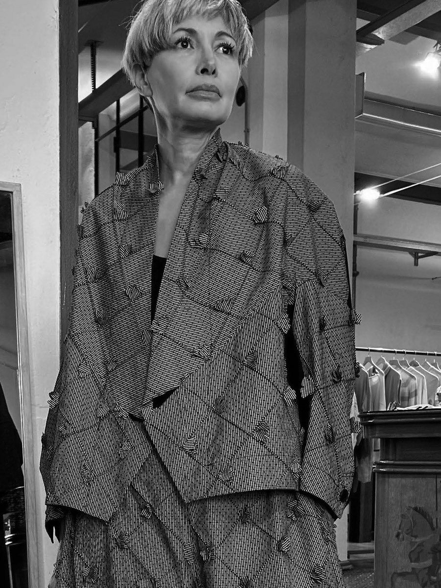 Moyuru - Unique Cape Style Jacket