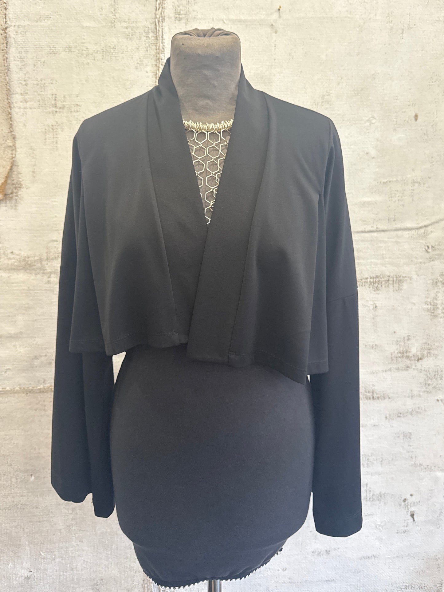 Ozai N Ku - Cropped Jacket
