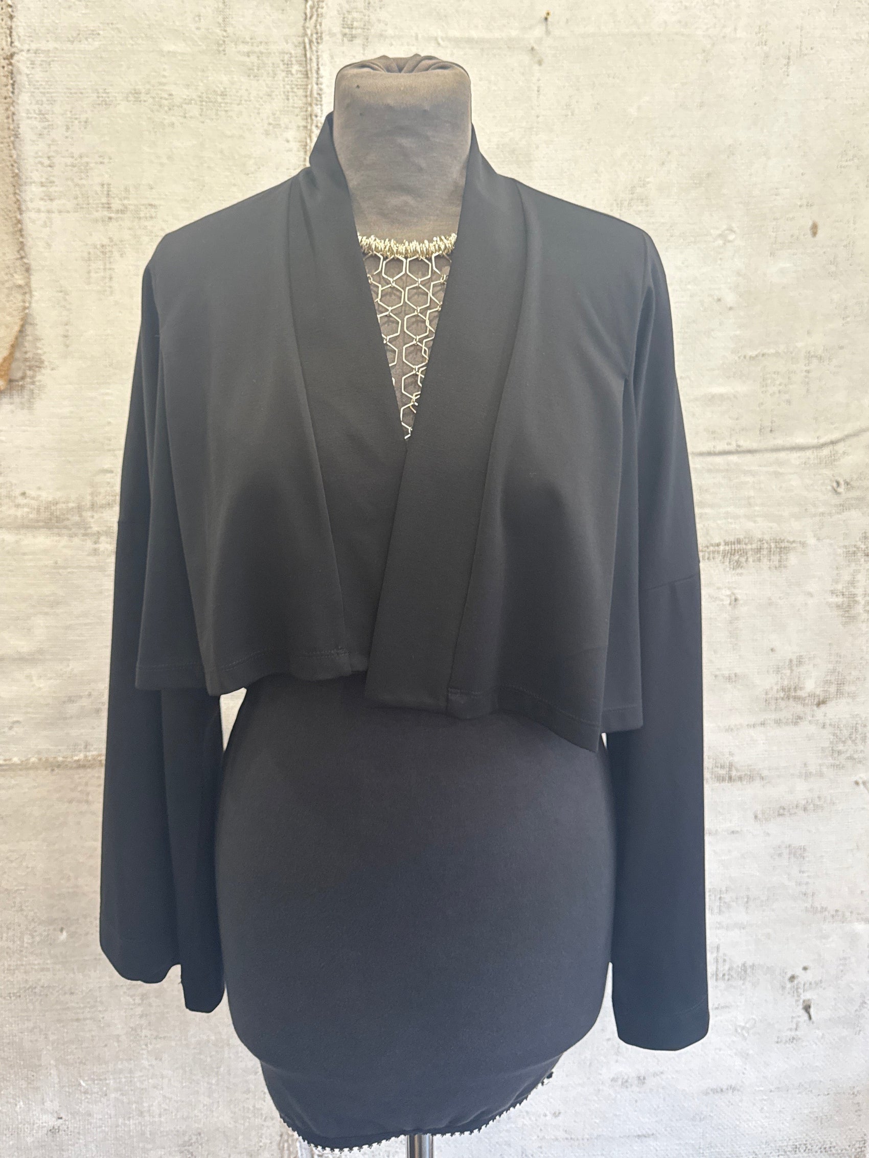 Ozai N Ku - Cropped Jacket