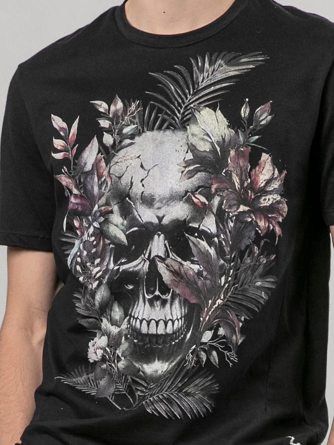 Religion Botanical Skull Tshirt