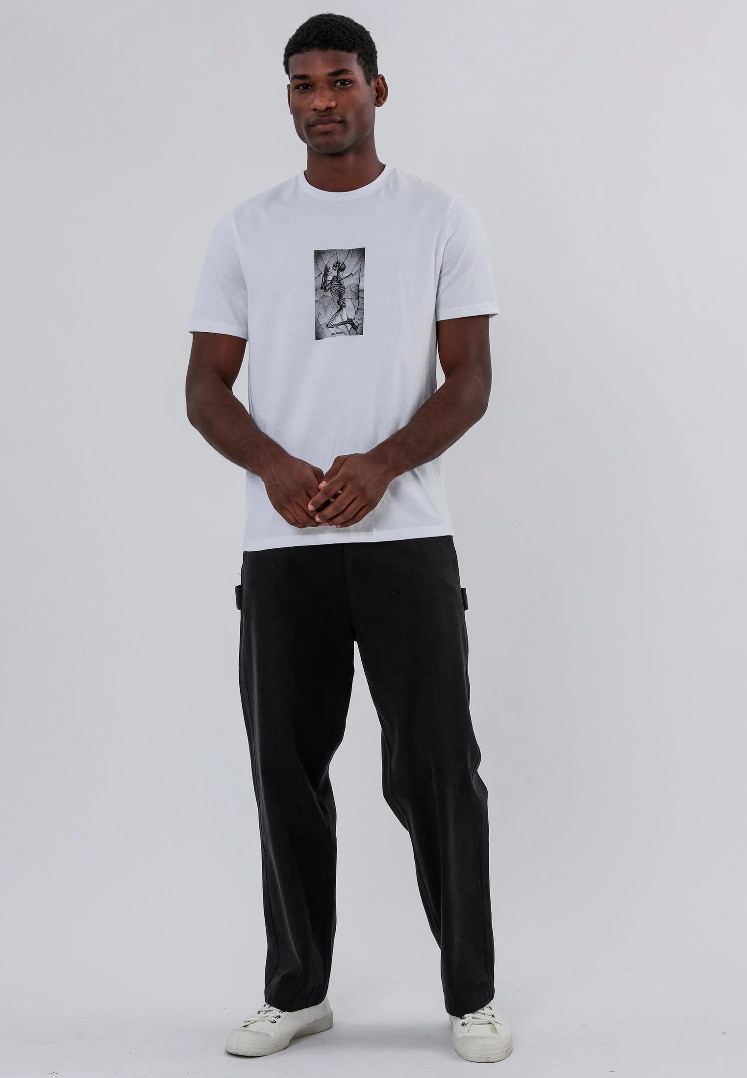 Religion Crack Skeleton Tshirt