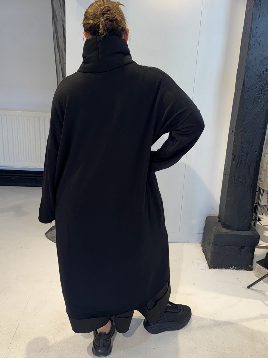 La Vaca Loca Mara black maxi dress, back view