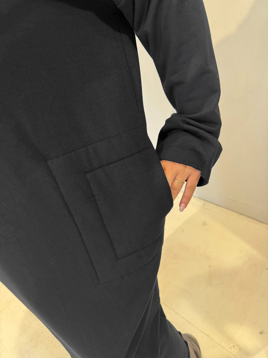 La Vaca Loca Mara dress showing angled front pocket