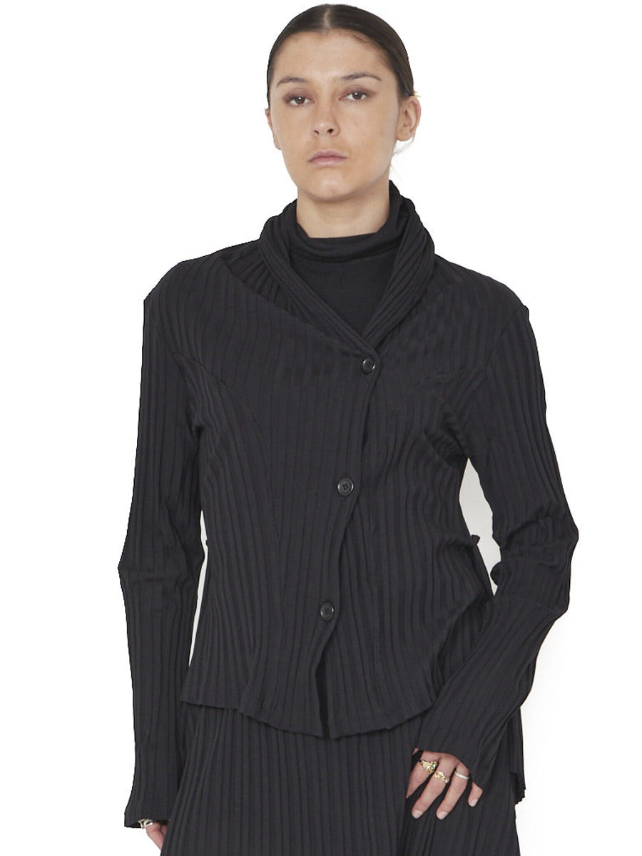 Sort Aarhus Sa5120 - Black Pleated Jacket