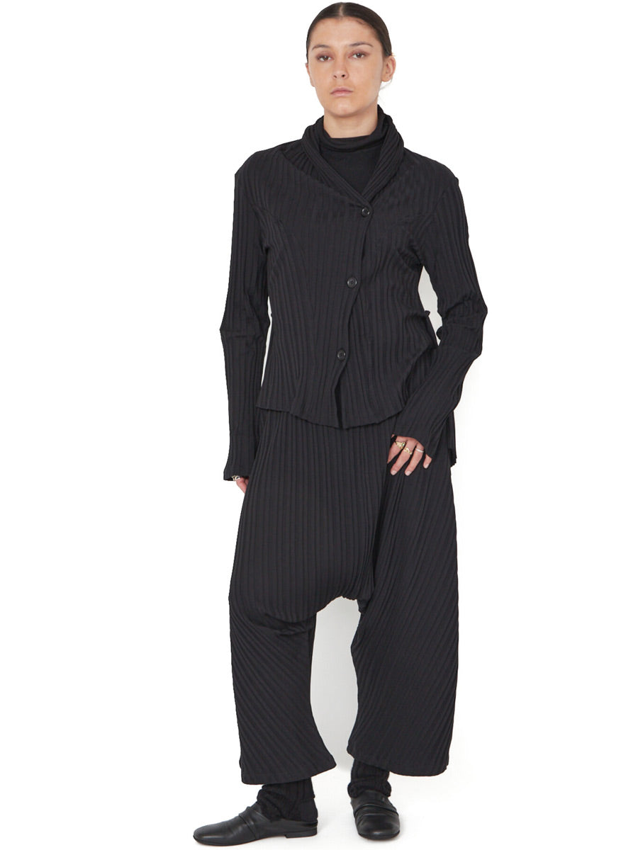 Sort Aarhus Sa5120 - Black Pleated Jacket