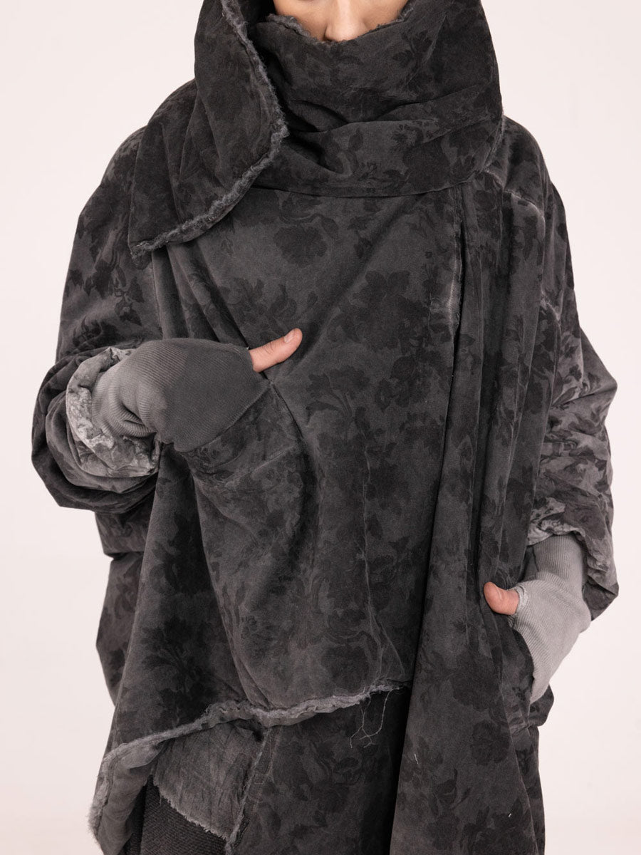 Sanctamuerte "Sx225" Asymetric down Jacket