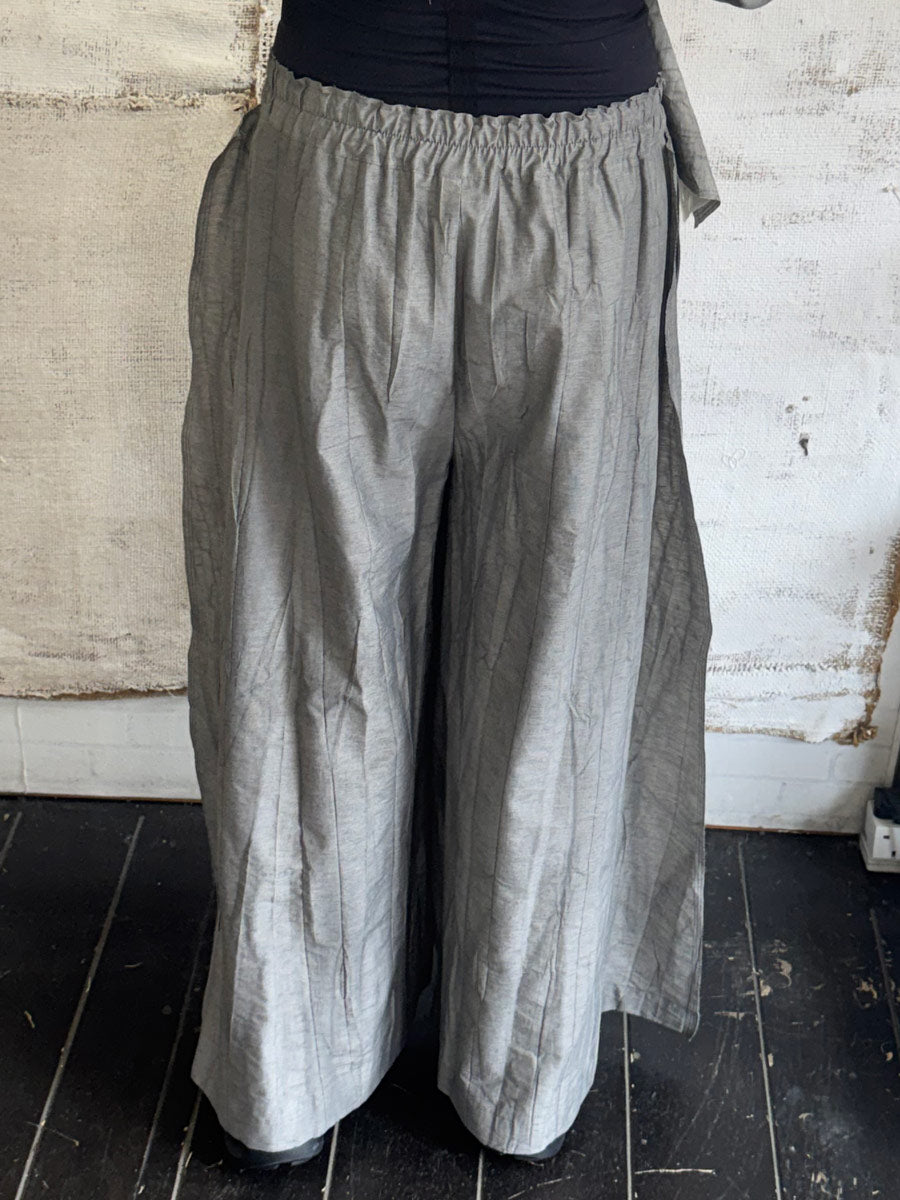 Soh - Oversized Pants