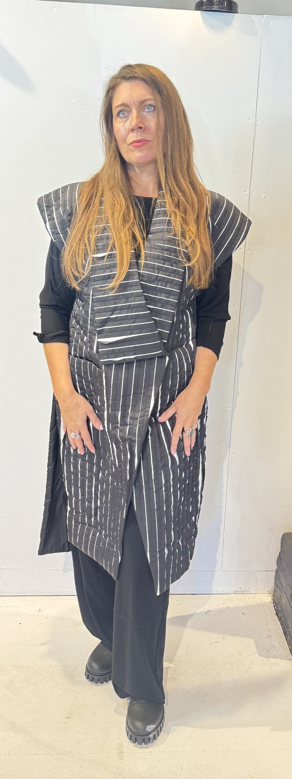 Front view of the Igor Dobranic Tulip black and white long waistcoat showing broad lapels and angular front edges