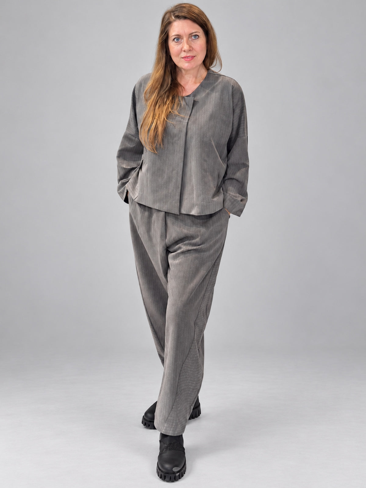 Igor Dobranic Petunia grey pinstriped jacket — front outfit view