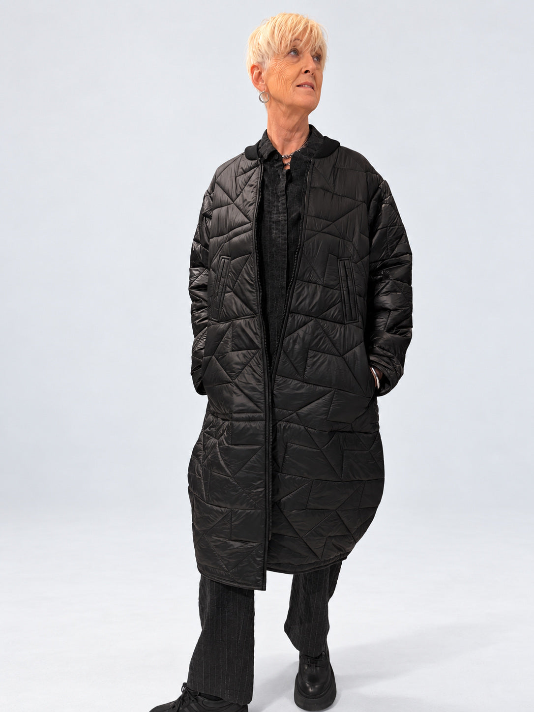 Kedziorek 5501 black long quilted coat — main view