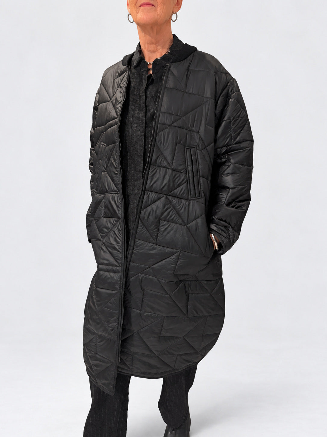 Kedziorek 5501 black long quilted coat — front view