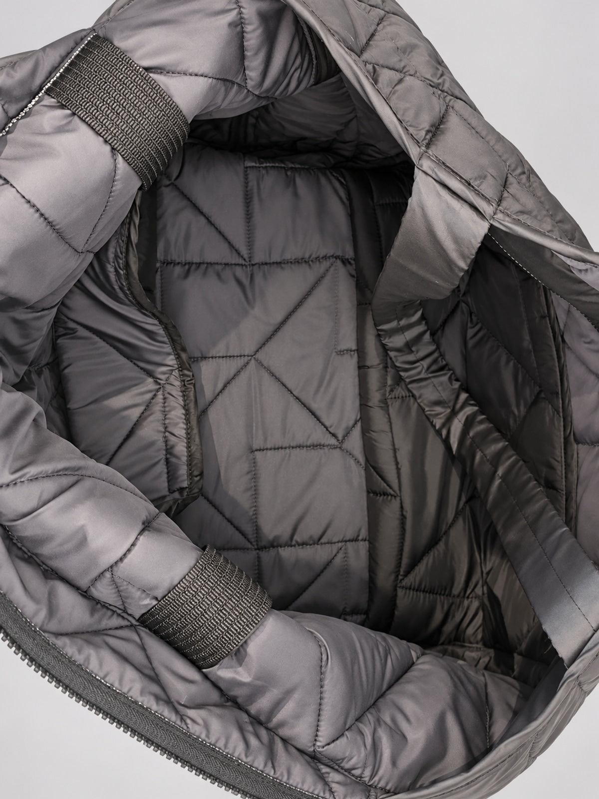 Kedziorek black and grey quilted tote, grey quilted interior detail