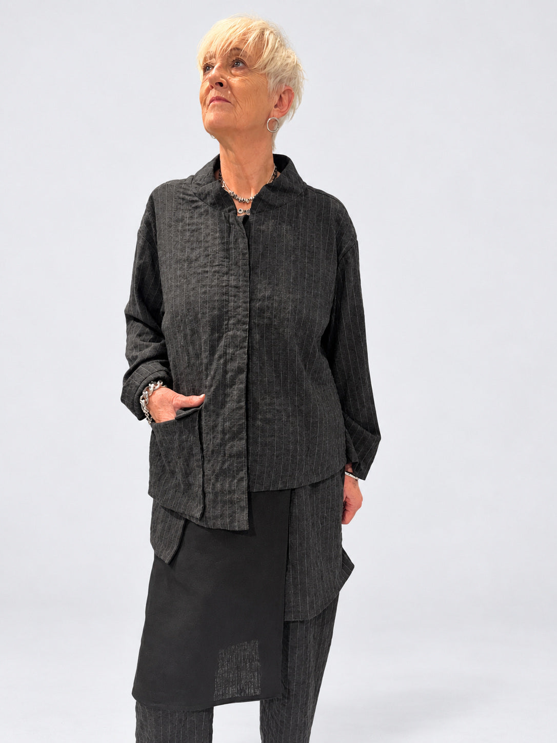 Kedziorek 5523k grey pinstripe jacket — main view