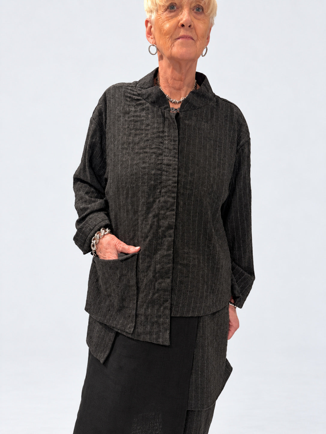 Kedziorek 5523k grey pinstripe jacket — front detail view