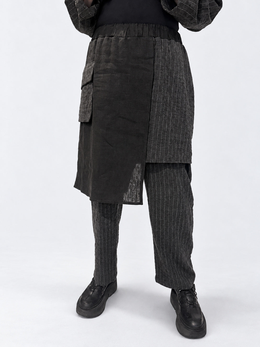 Kedziorek 5526 grey pinstripe layered trousers — main view