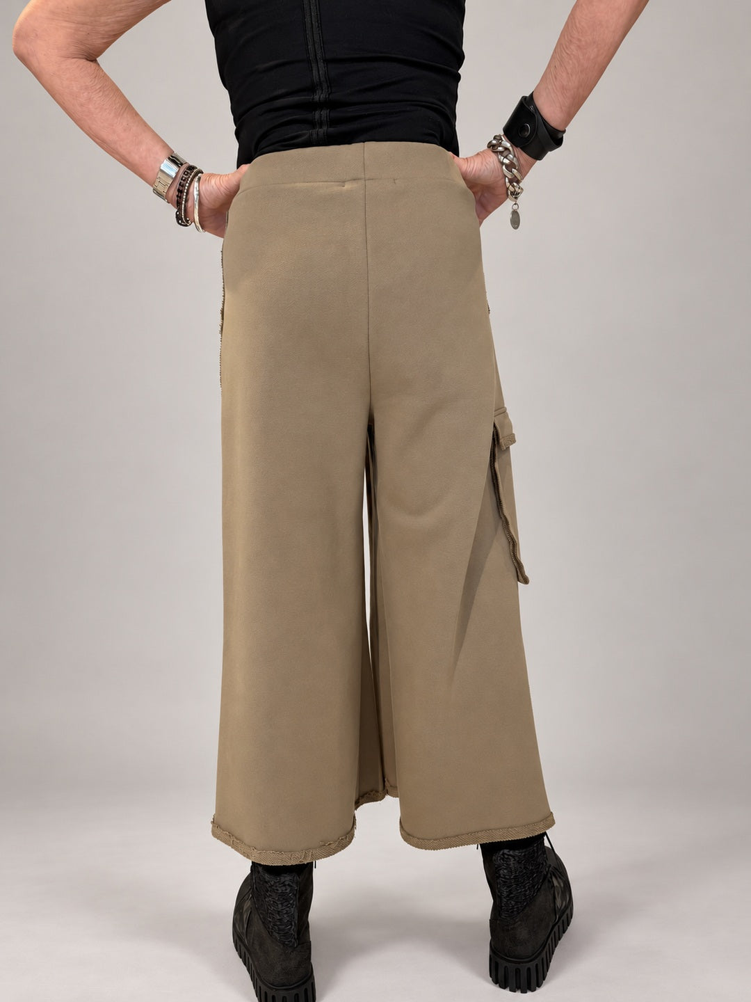 Kedziorek taupe wide-leg cotton cargo trousers, back view showing waistband and cropped hems