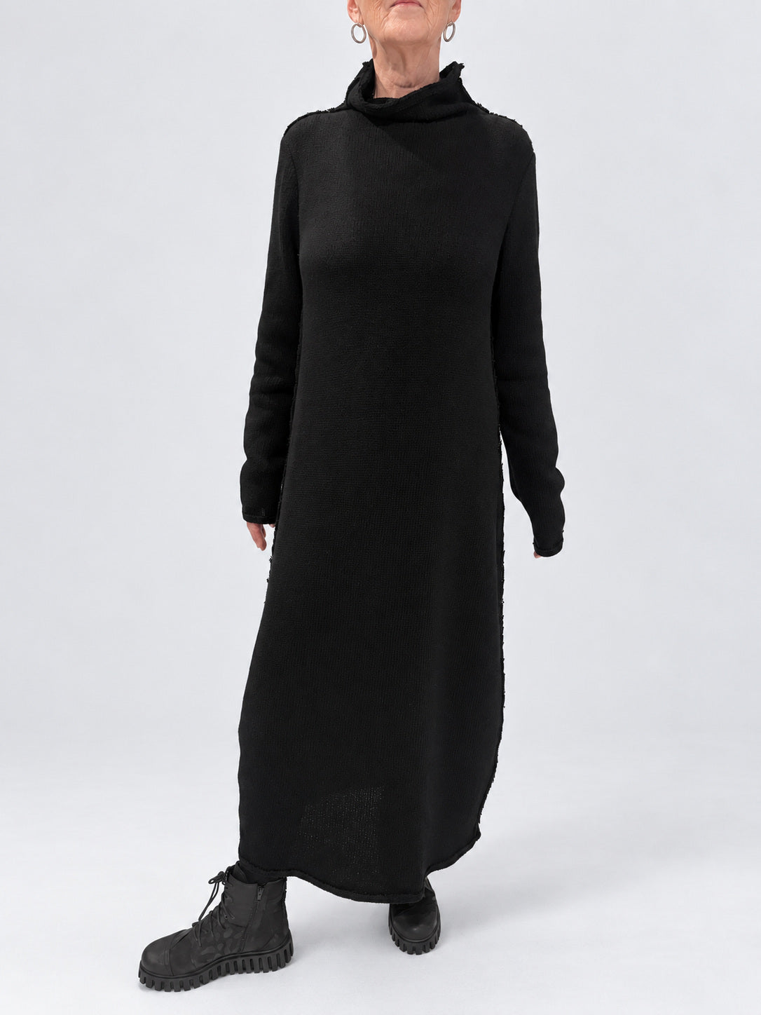 Kedziorek 5577 black long dress with raised neckline — main view