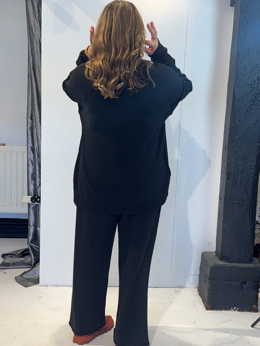 La Vaca Loca Hierro jumper, relaxed front view