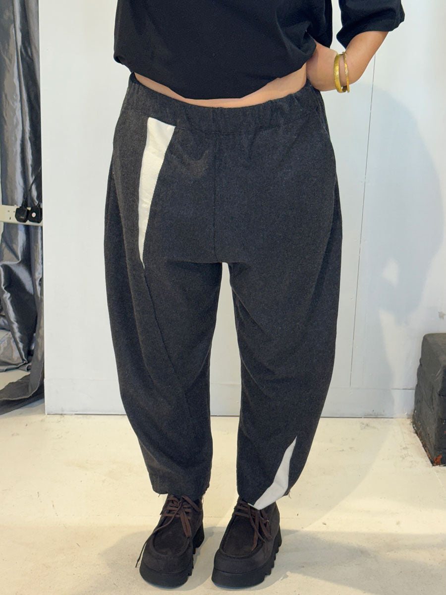 La Vaca Loca Vector sculptural trousers, straight front view