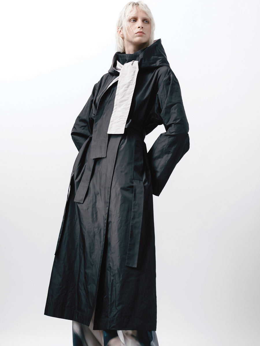 Xenia Mori - Versatile Trench Coat