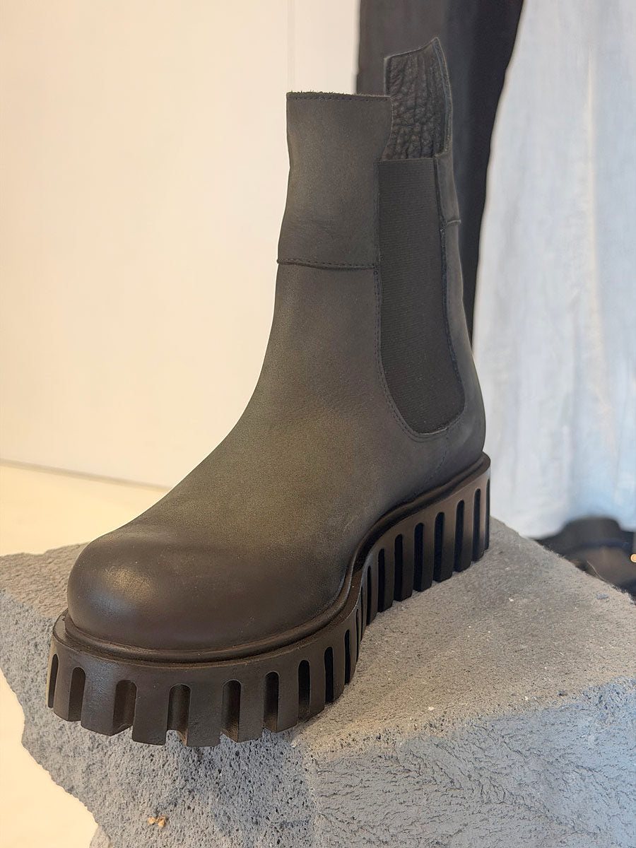 Papucei Willow Ombré Boots – view 7