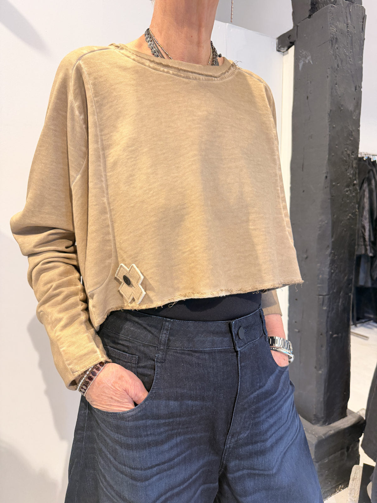PLU Short Short sweatshirt in desert, front view