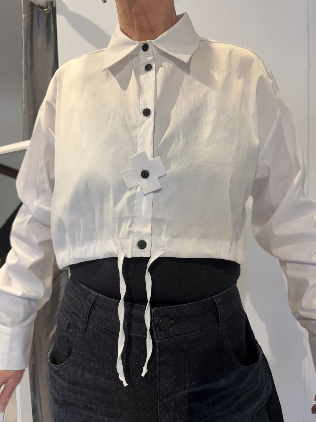 PLU Boxed Breeze shirt in white, front view