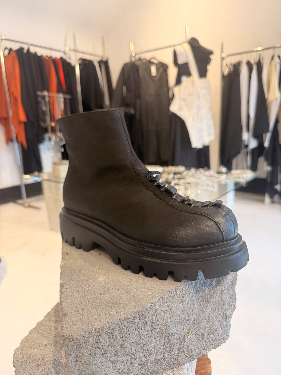 Papucei - ‘Rowan’ Black Ankle Boot