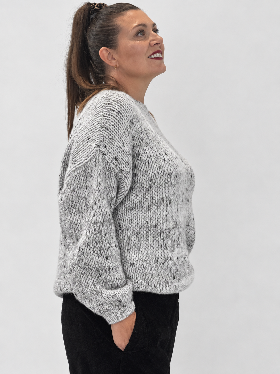 Transit light grey alpaca-blend jumper – side view